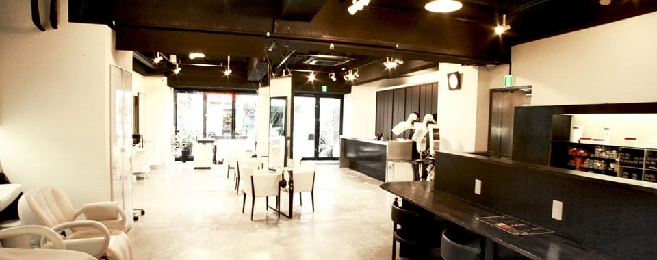 大阪心斎橋の美容室リプリゼントインテリア